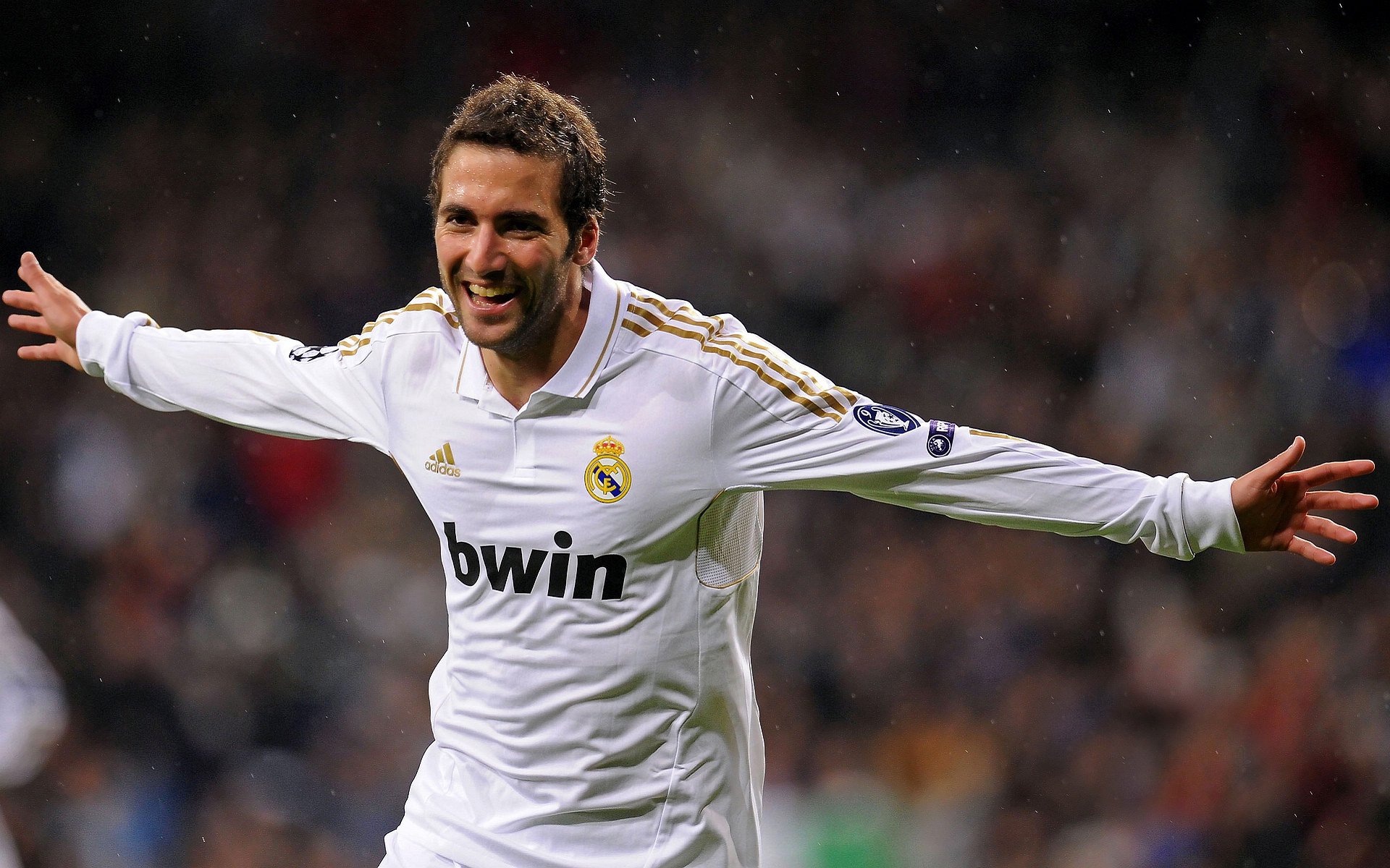 欧洲超级杯：冠军对决，冠军归属悬念未解，欧洲超级杯冠军排名